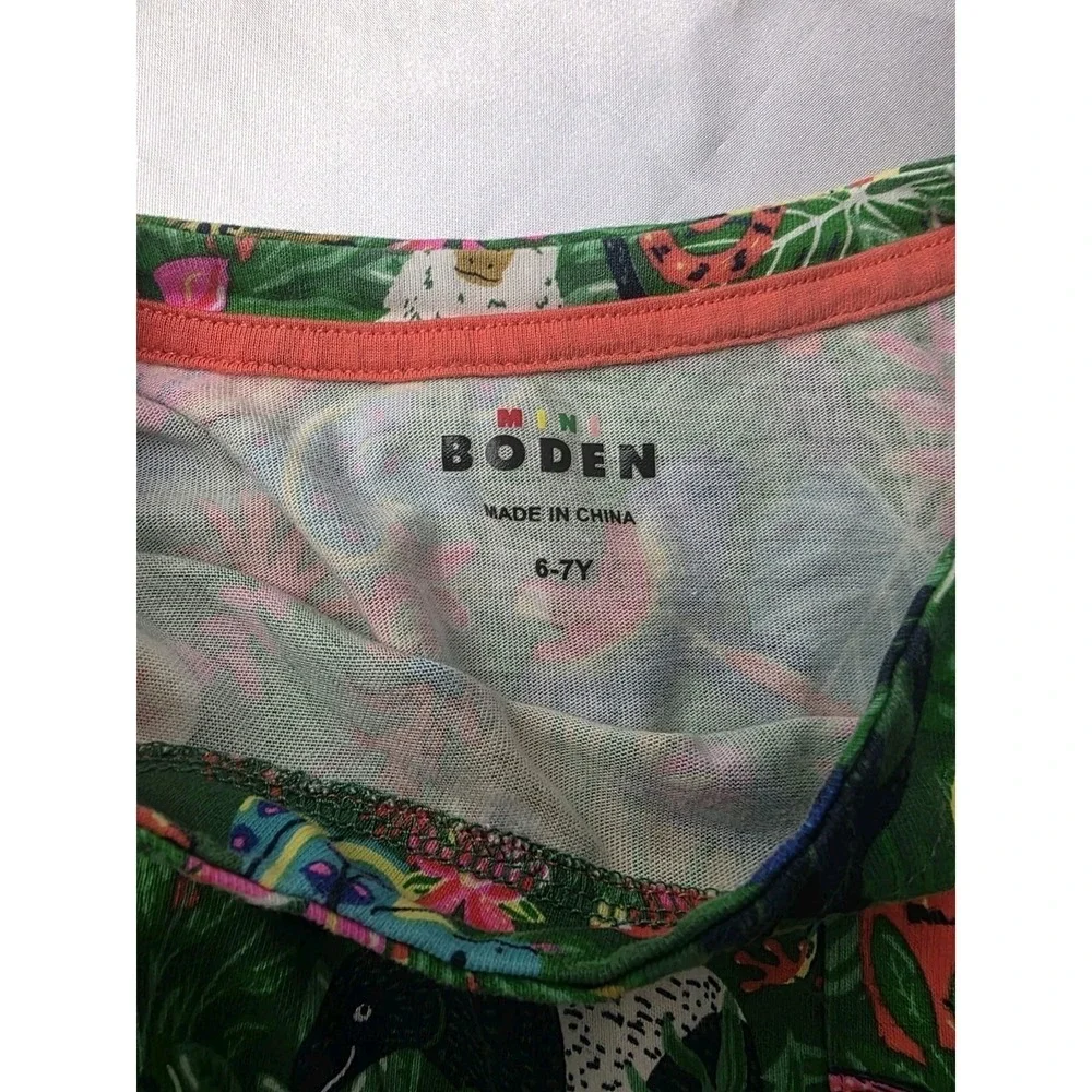 Mini Boden vibrant green